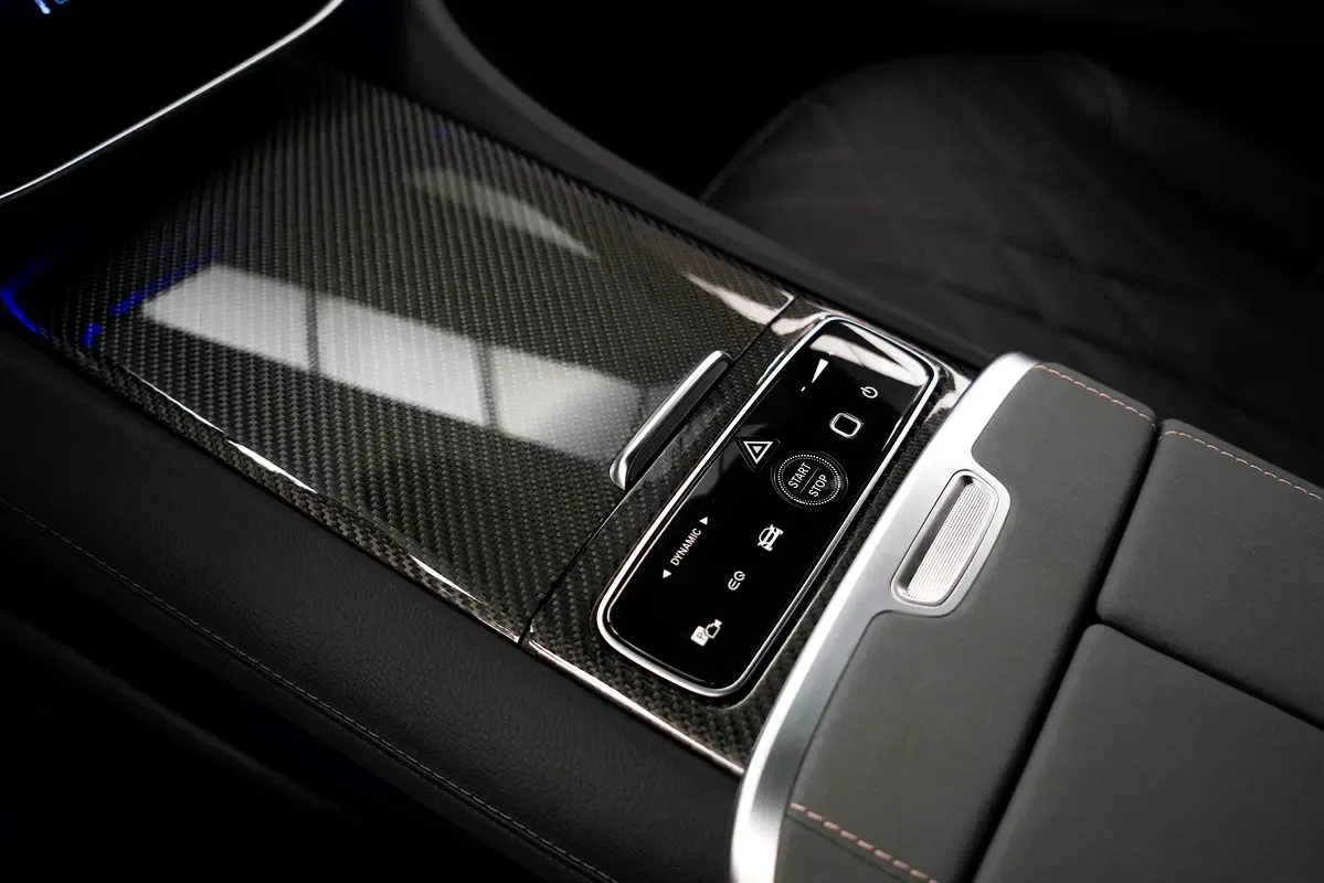 Mercedes-Benz EQS AT 4WD (524 حصان) - 10