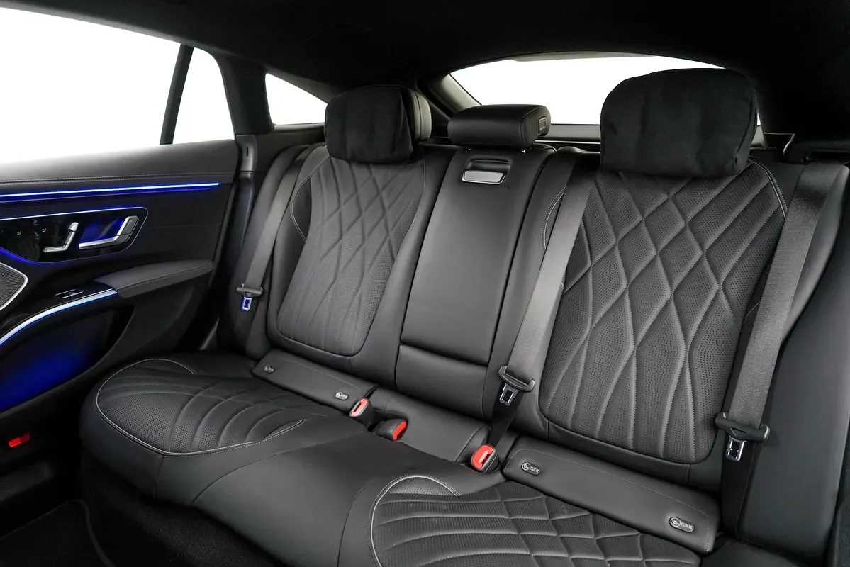 Mercedes-Benz EQS AT 4WD (524 حصان) - 14