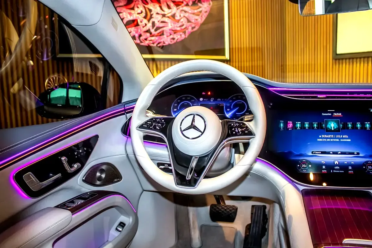 Mercedes-Benz EQS AT 4WD (524 حصان) - 11