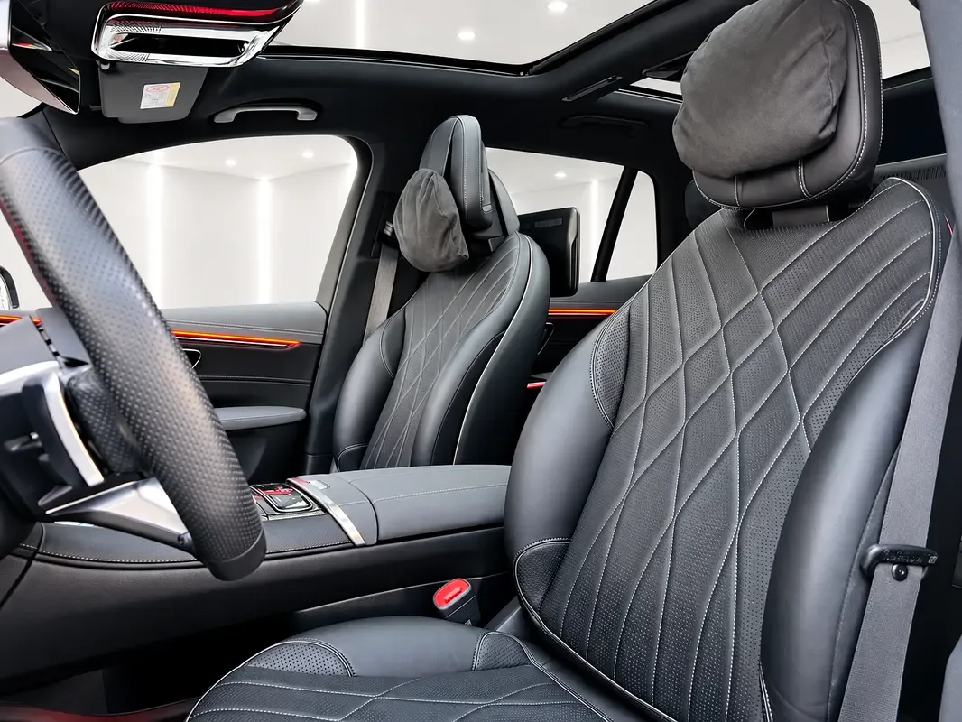 Mercedes-Benz EQS E AT AWD (523 حصان) - 10