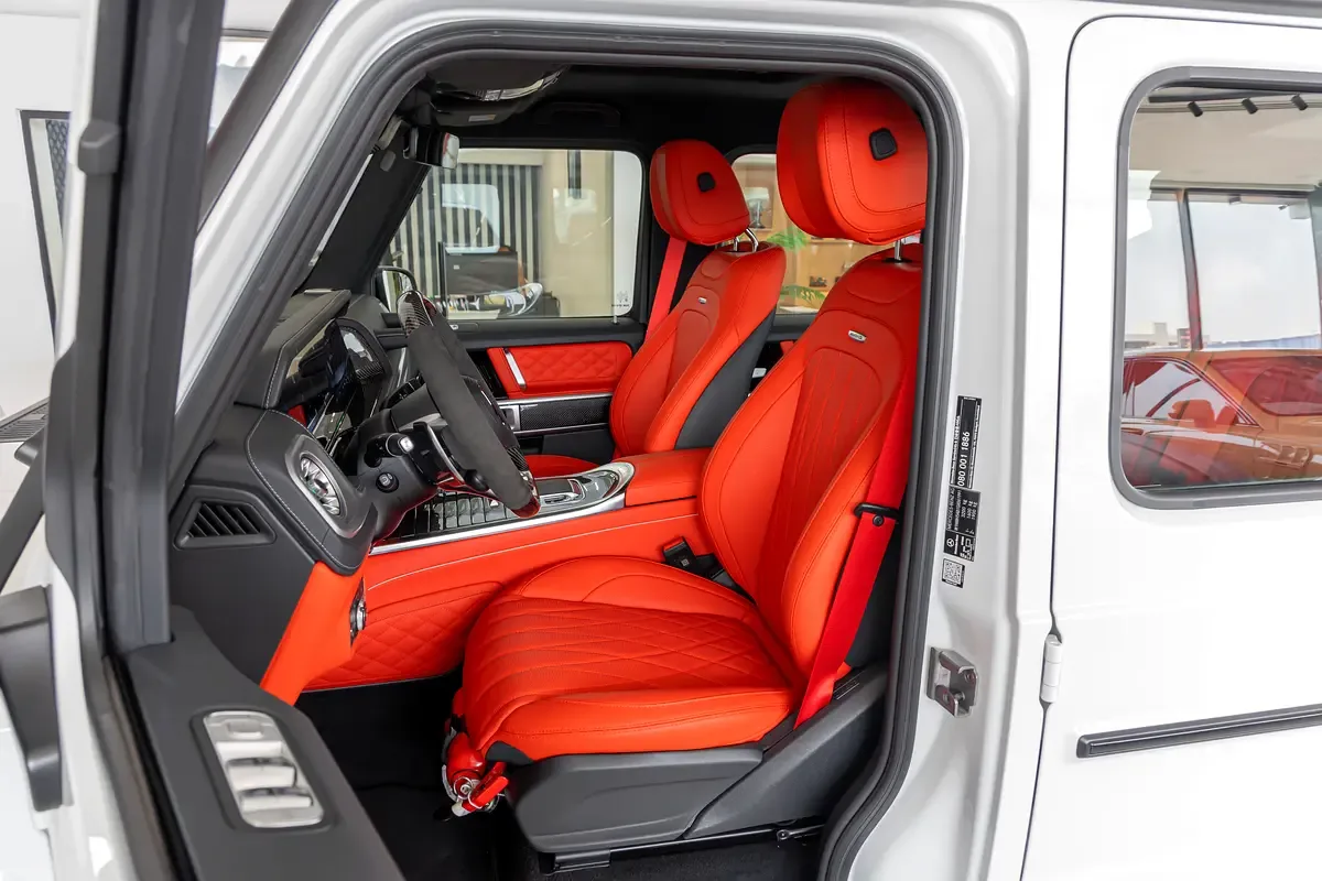 Mercedes-Benz G-Class 3.0 AT 4WD (449 حصان) - 10