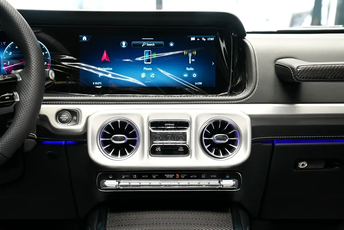 Mercedes-Benz G-Class 3.0 AT 4WD (449 حصان) - 11