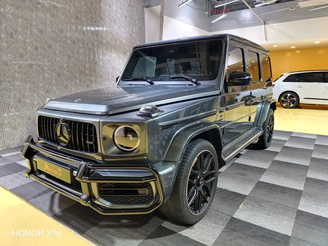 Mercedes-Benz G-Class G 500 7G-Tronic (296 hp)