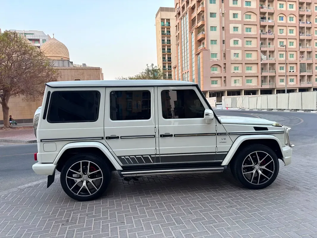 Mercedes-Benz G-Class G 55 Kompressor 5G-Tronic AMG (507 hp) - 5