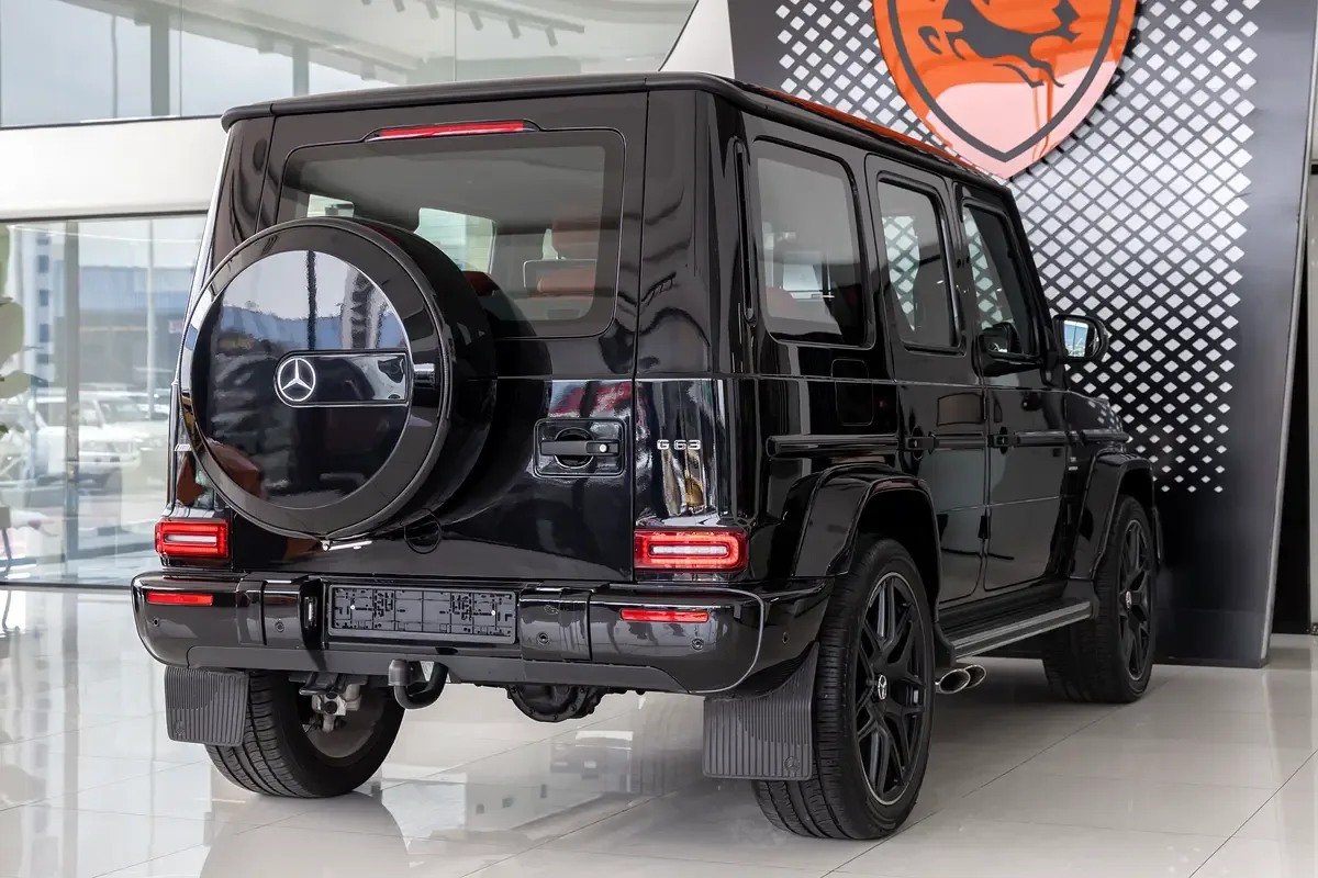 Mercedes-Benz G-Class G 63 AMG Speedshift 4Matic (585 حصان) - 4