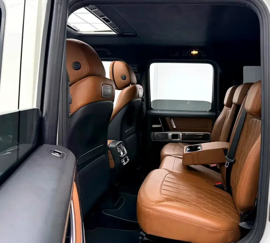 Mercedes-Benz G-Class G 63 AMG Speedshift 4Matic (585 حصان) - 16
