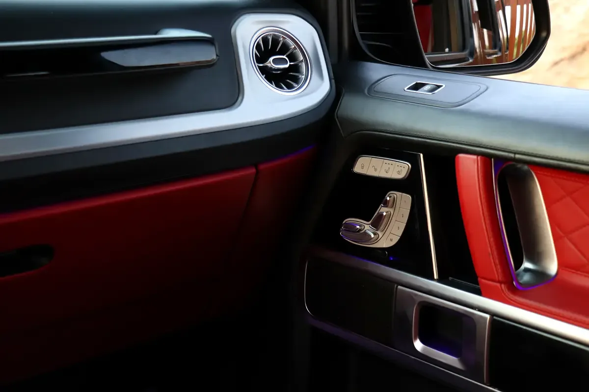 Mercedes-Benz G-Class G 63 AMG Speedshift 4Matic (585 hp) - 13