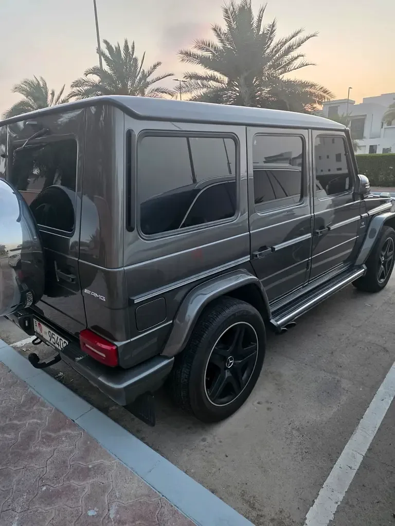 Mercedes-Benz G-Class G 63 AMG Speedshift Plus 7G-Tronic (571 hp)