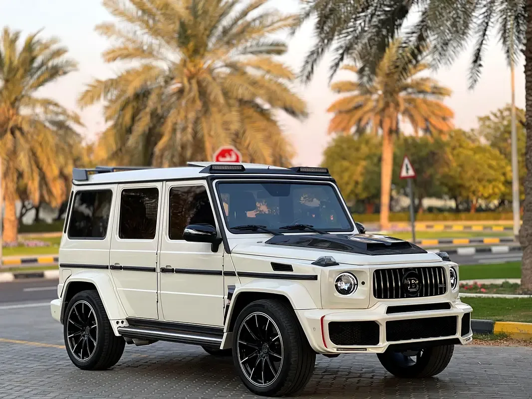 Mercedes-Benz G-Class G 63 AMG Speedshift Plus 7G-Tronic (571 hp)