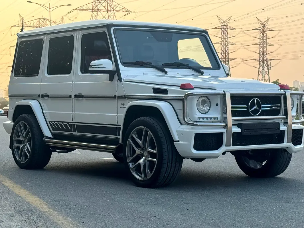Mercedes-Benz G-Class G 63 AMG Speedshift Plus 7G-Tronic (571 hp)