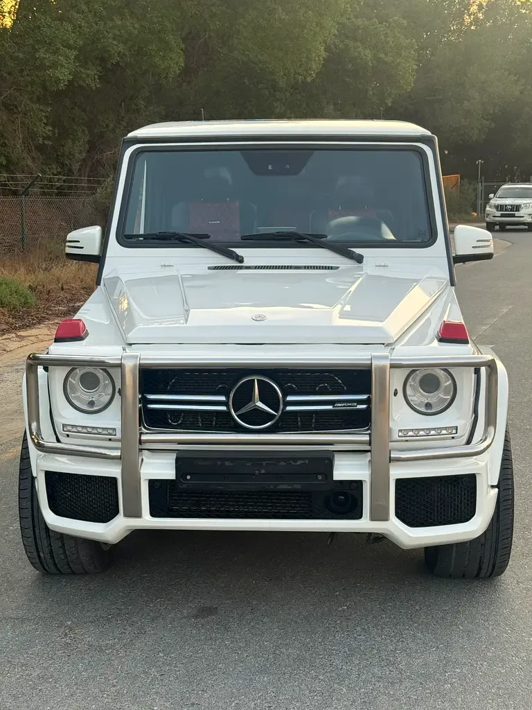Mercedes-Benz G-Class G 63 AMG Speedshift Plus 7G-Tronic (571 hp) - 3