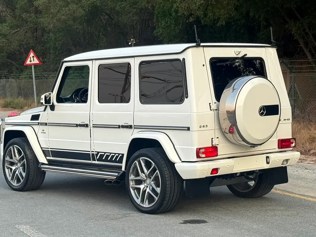 Mercedes-Benz G-Class G 63 AMG Speedshift Plus 7G-Tronic (571 hp) - 9