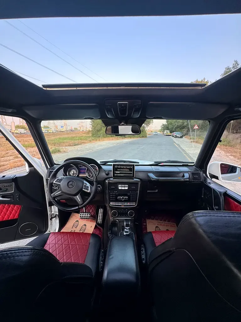 Mercedes-Benz G-Class G 63 AMG Speedshift Plus 7G-Tronic (571 hp) - 14