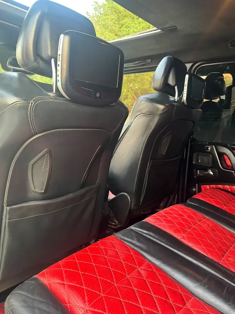Mercedes-Benz G-Class G 63 AMG Speedshift Plus 7G-Tronic (571 hp) - 12