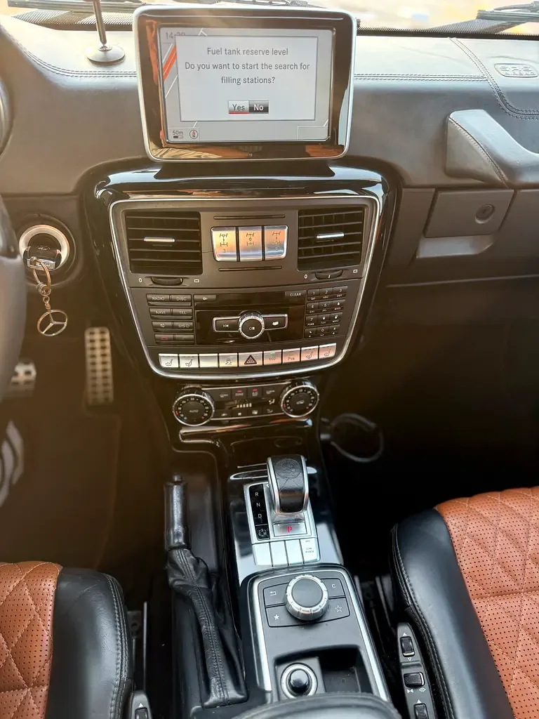 Mercedes-Benz G-Class G 63 AMG Speedshift Plus 7G-Tronic (571 حصان) - 18