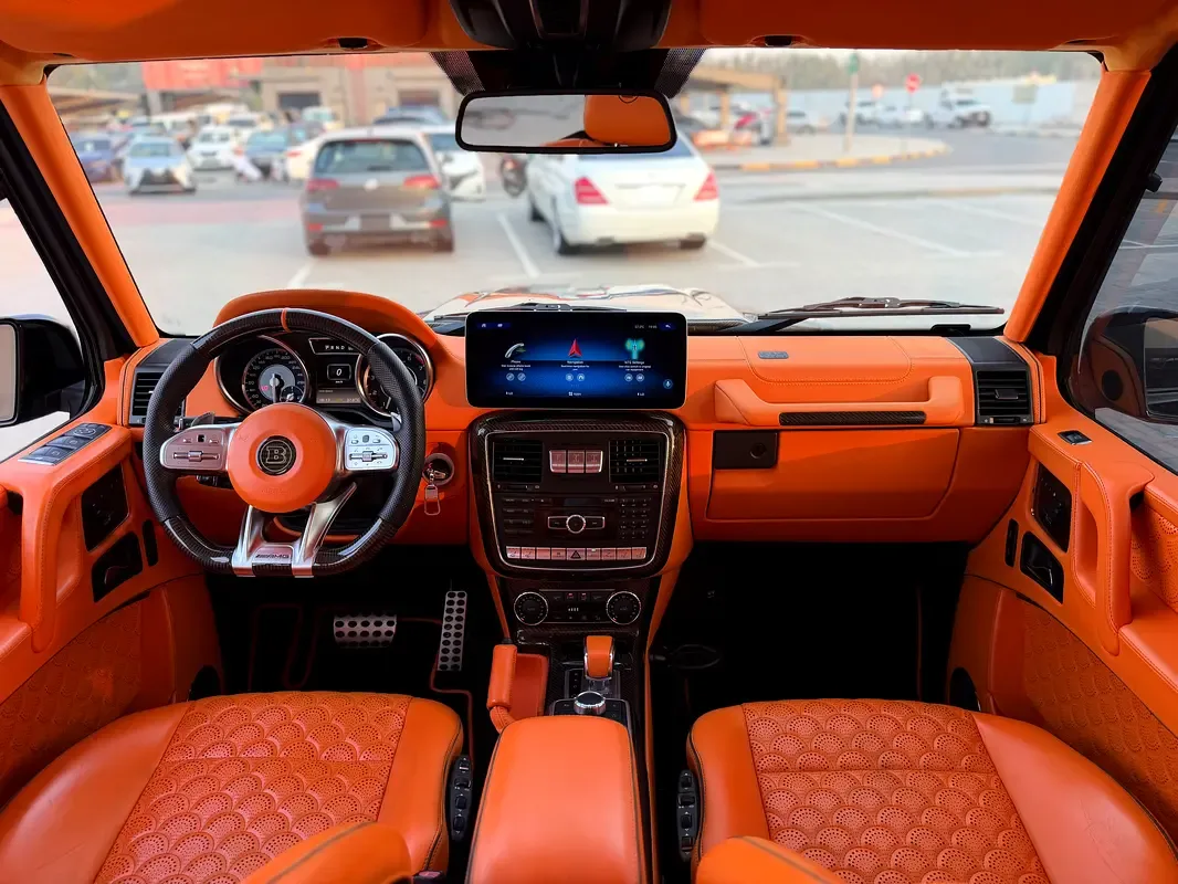 Mercedes-Benz G-Class G 63 AMG Speedshift Plus 7G-Tronic (571 hp) - 11