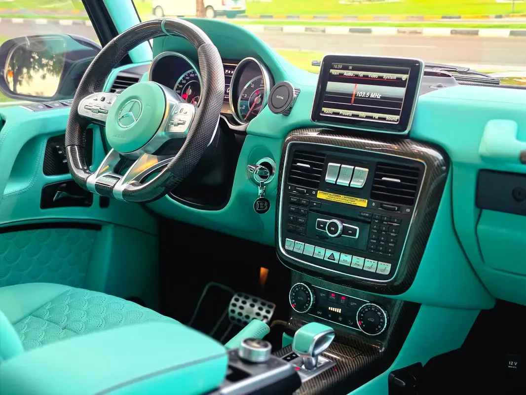 Mercedes-Benz G-Class G 63 AMG Speedshift Plus 7G-Tronic (571 hp) - 15