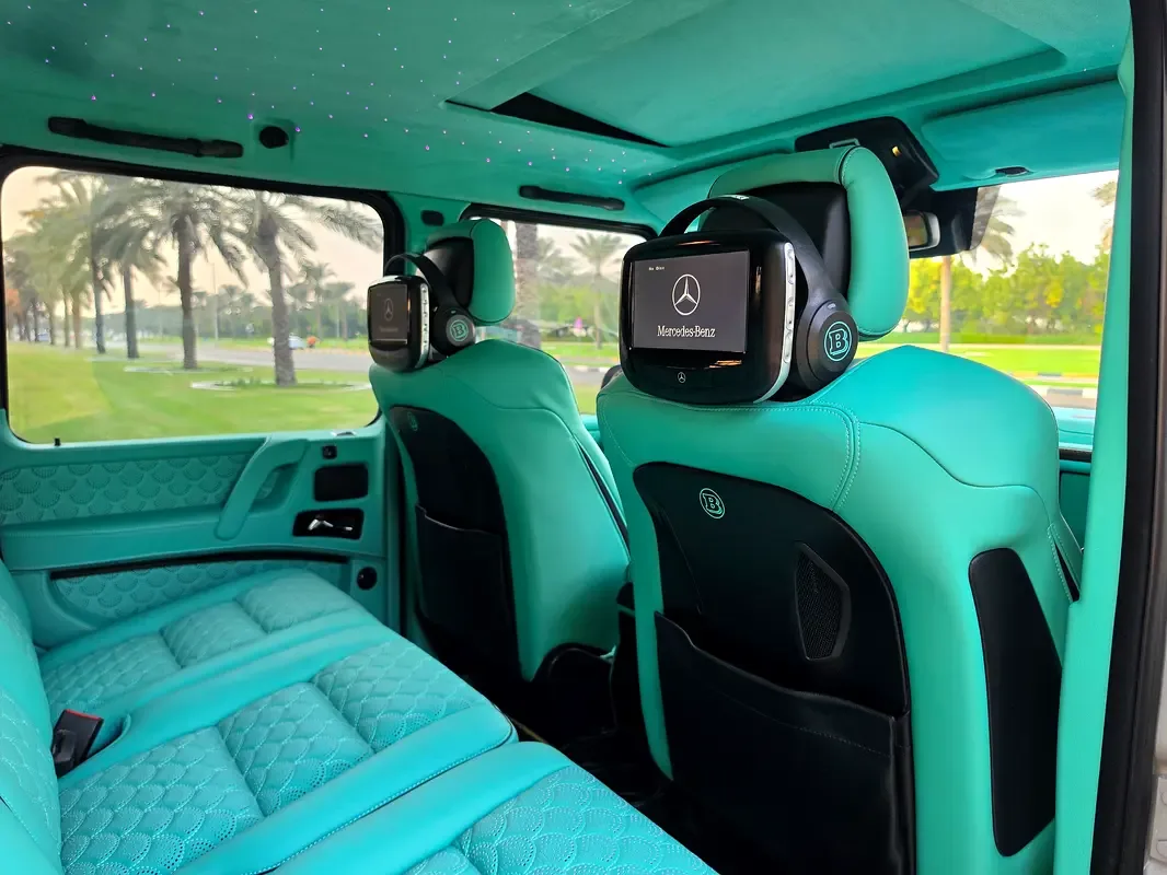 Mercedes-Benz G-Class G 63 AMG Speedshift Plus 7G-Tronic (571 hp) - 17