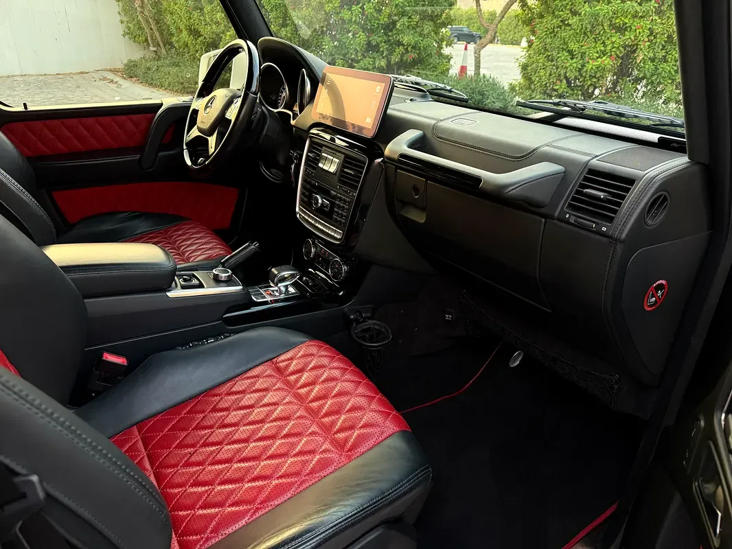 Mercedes-Benz G-Class G 63 AMG Speedshift Plus 7G-Tronic (571 hp) - 10