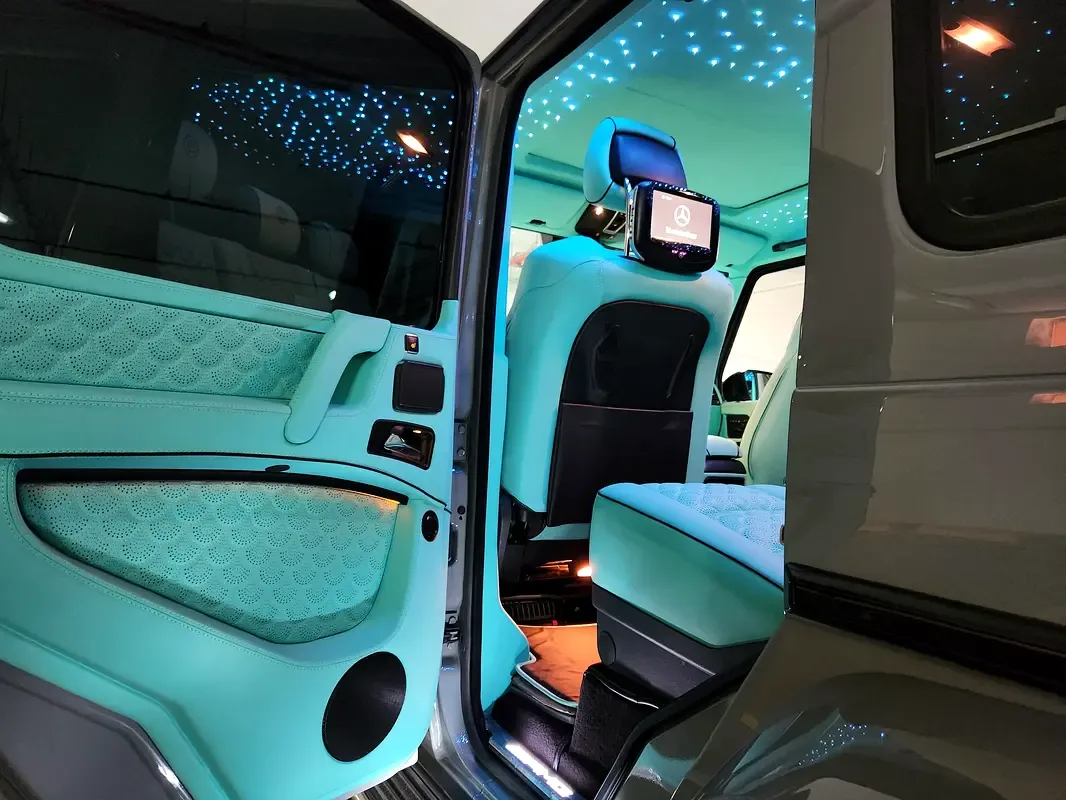 Mercedes-Benz G-Class G 63 AMG Speedshift Plus 7G-Tronic (571 حصان) - 2