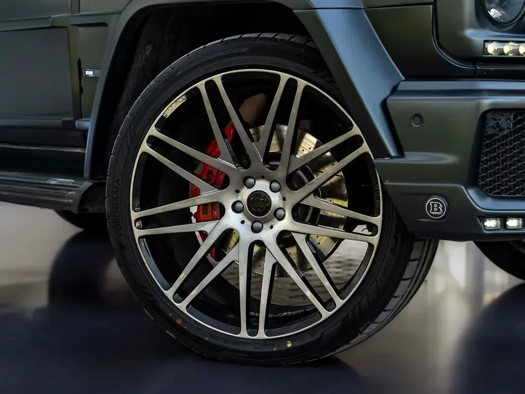 Mercedes-Benz G-Class G 65 AMG Speedshift Plus 7G-Tronic (630 حصان) - 8