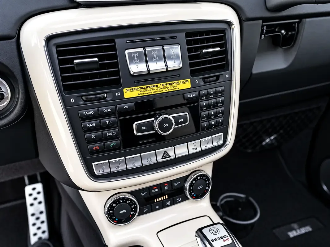 Mercedes-Benz G-Class G 65 AMG Speedshift Plus 7G-Tronic (630 حصان) - 16