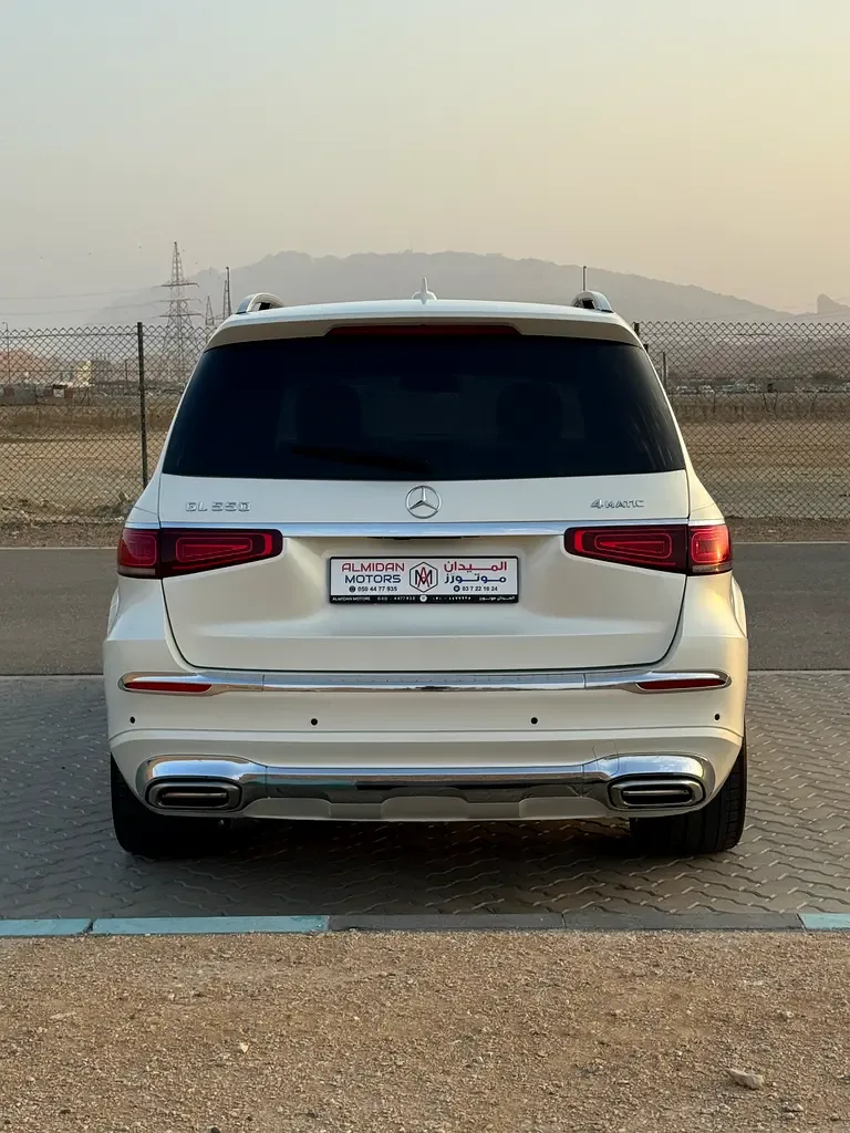 Mercedes-Benz GL-Class 4.7 AT 4WD (435 hp) - 14
