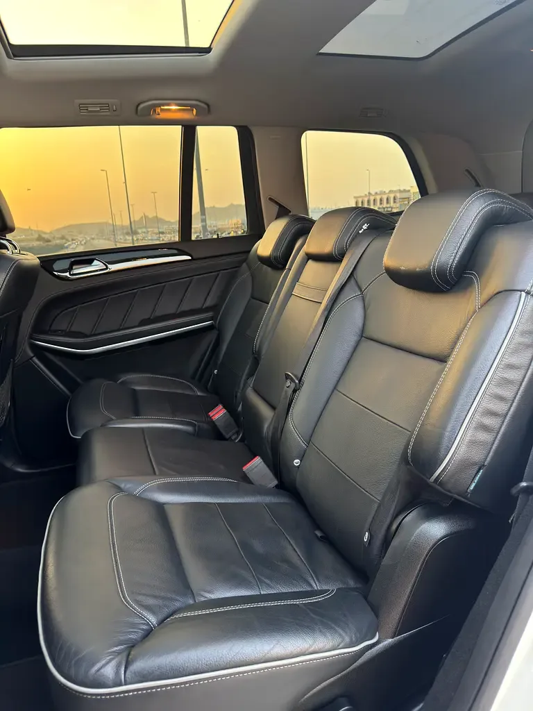 Mercedes-Benz GL-Class 4.7 AT 4WD (435 hp) - 12