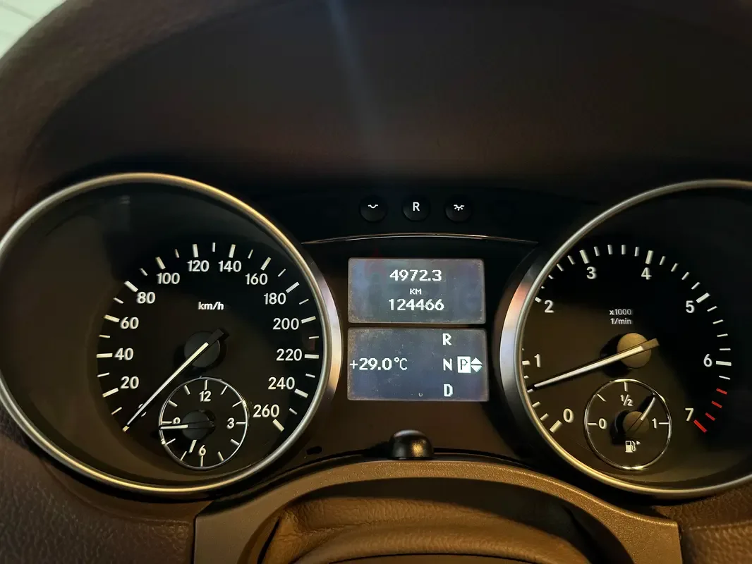 Mercedes-Benz GL-Class GL 500 7G-Tronic 4MATIC (388 حصان) - 6