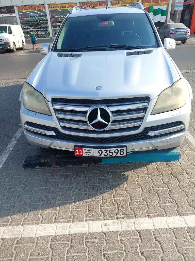 Mercedes-Benz GL-Class GL 500 7G-Tronic 4MATIC (388 hp) - 4