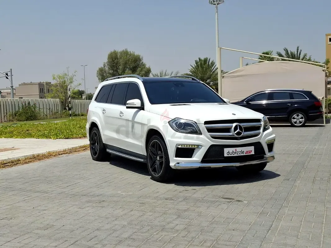 Mercedes-Benz GL-Class GL 500 BlueEfficiency 7G-Tronic Plus 4Matic (435 hp)