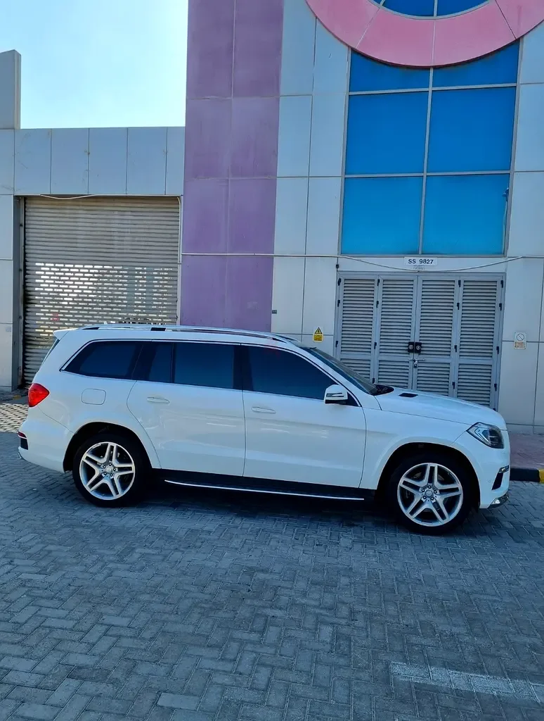 Mercedes-Benz GL-Class GL 500 BlueEfficiency 7G-Tronic Plus 4Matic (435 hp) - 3