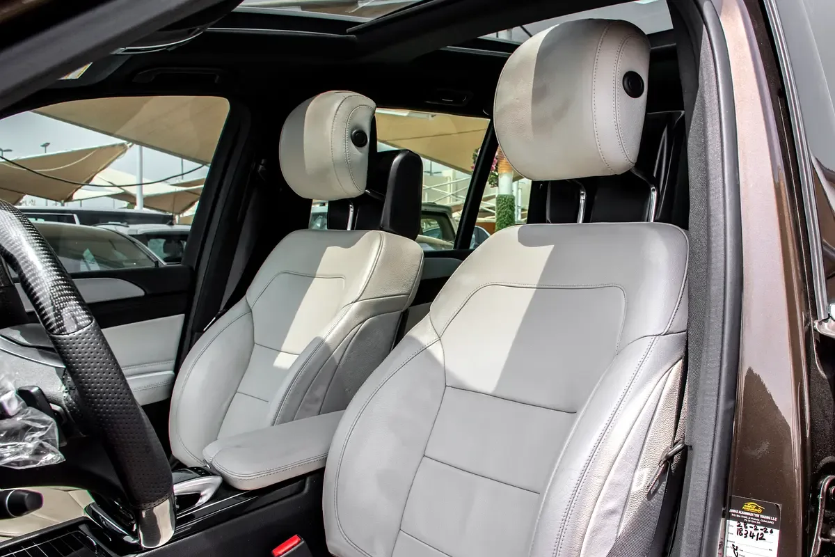 Mercedes-Benz GL-Class GL 500 BlueEfficiency 7G-Tronic Plus 4Matic (435 hp) - 6