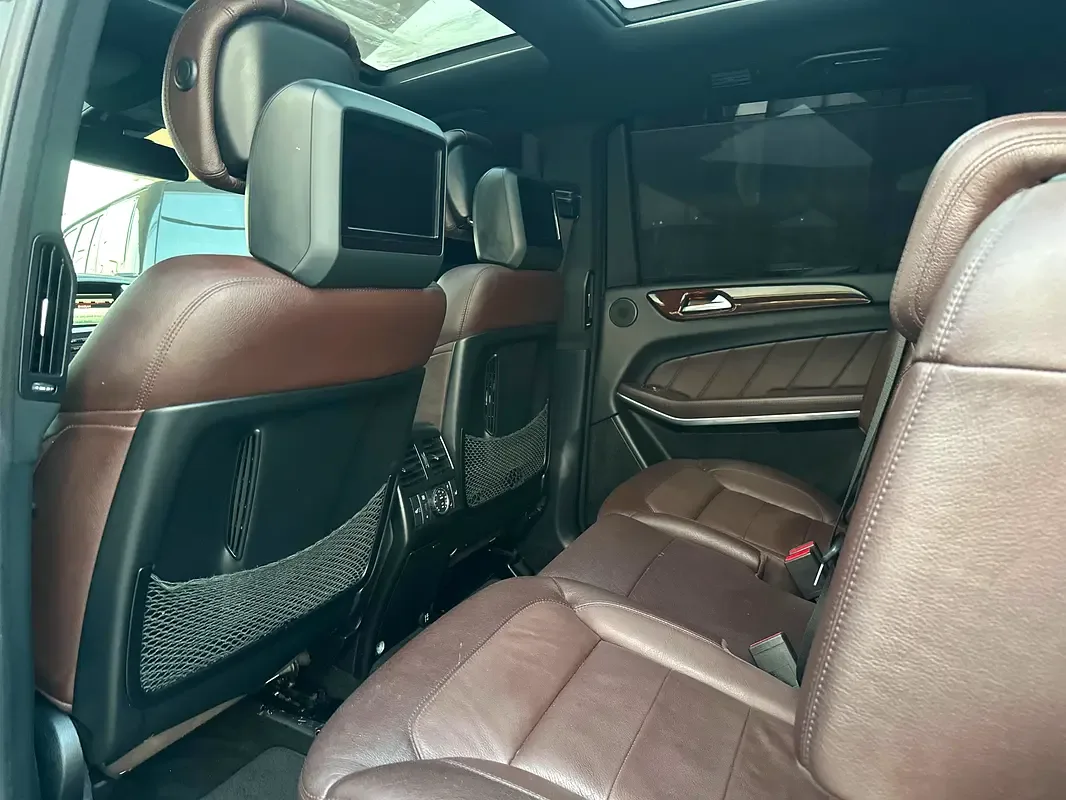 Mercedes-Benz GL-Class GL 500 BlueEfficiency 7G-Tronic Plus 4Matic (435 hp) - 11