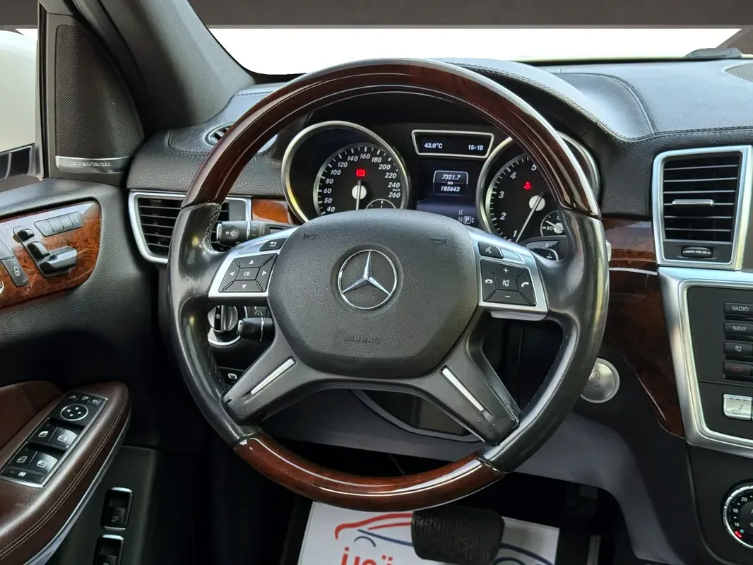 Mercedes-Benz GL-Class GL 500 BlueEfficiency 7G-Tronic Plus 4Matic (435 hp) - 5
