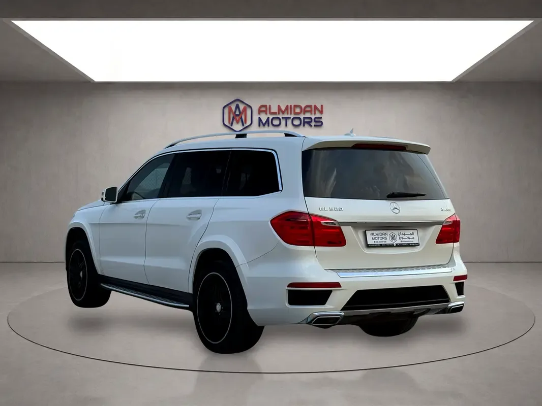 Mercedes-Benz GL-Class GL 500 BlueEfficiency 7G-Tronic Plus 4Matic (435 hp) - 14