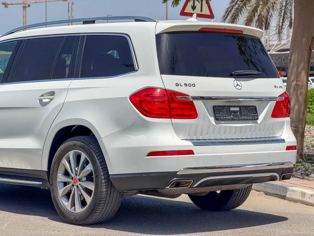 Mercedes-Benz GL-Class GL 500 BlueEfficiency 7G-Tronic Plus 4Matic (435 hp) - 9