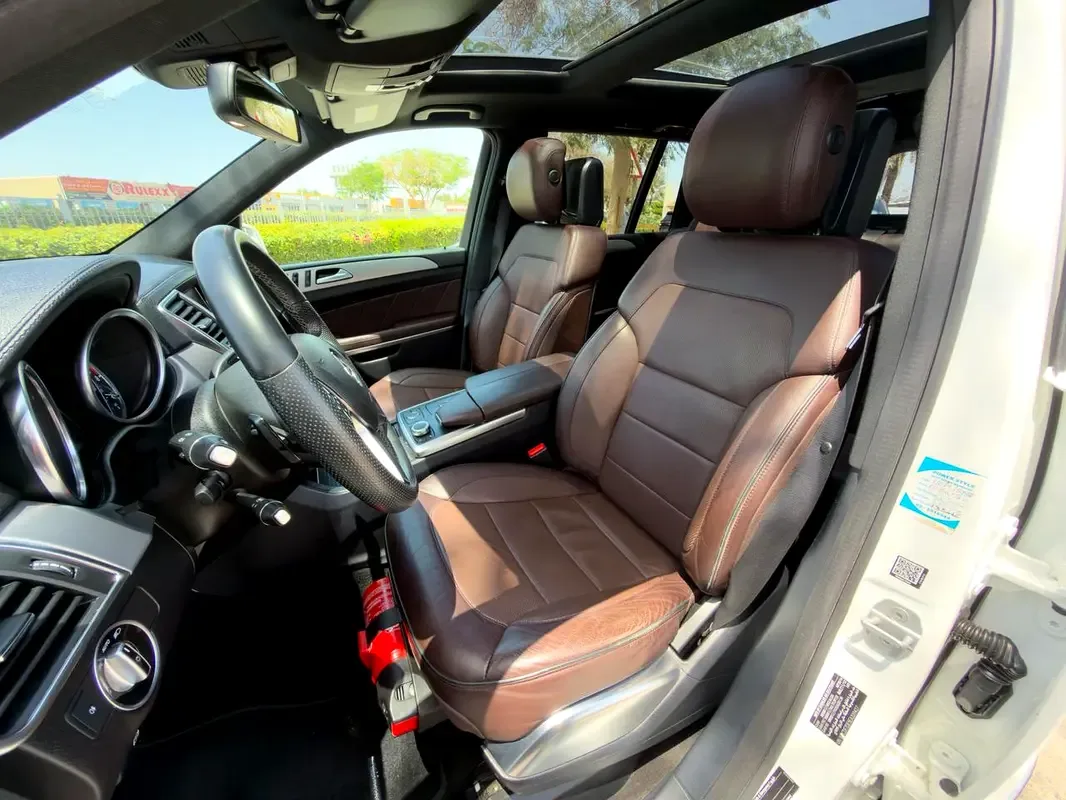 Mercedes-Benz GL-Class GL 500 BlueEfficiency 7G-Tronic Plus 4Matic (435 hp) - 13