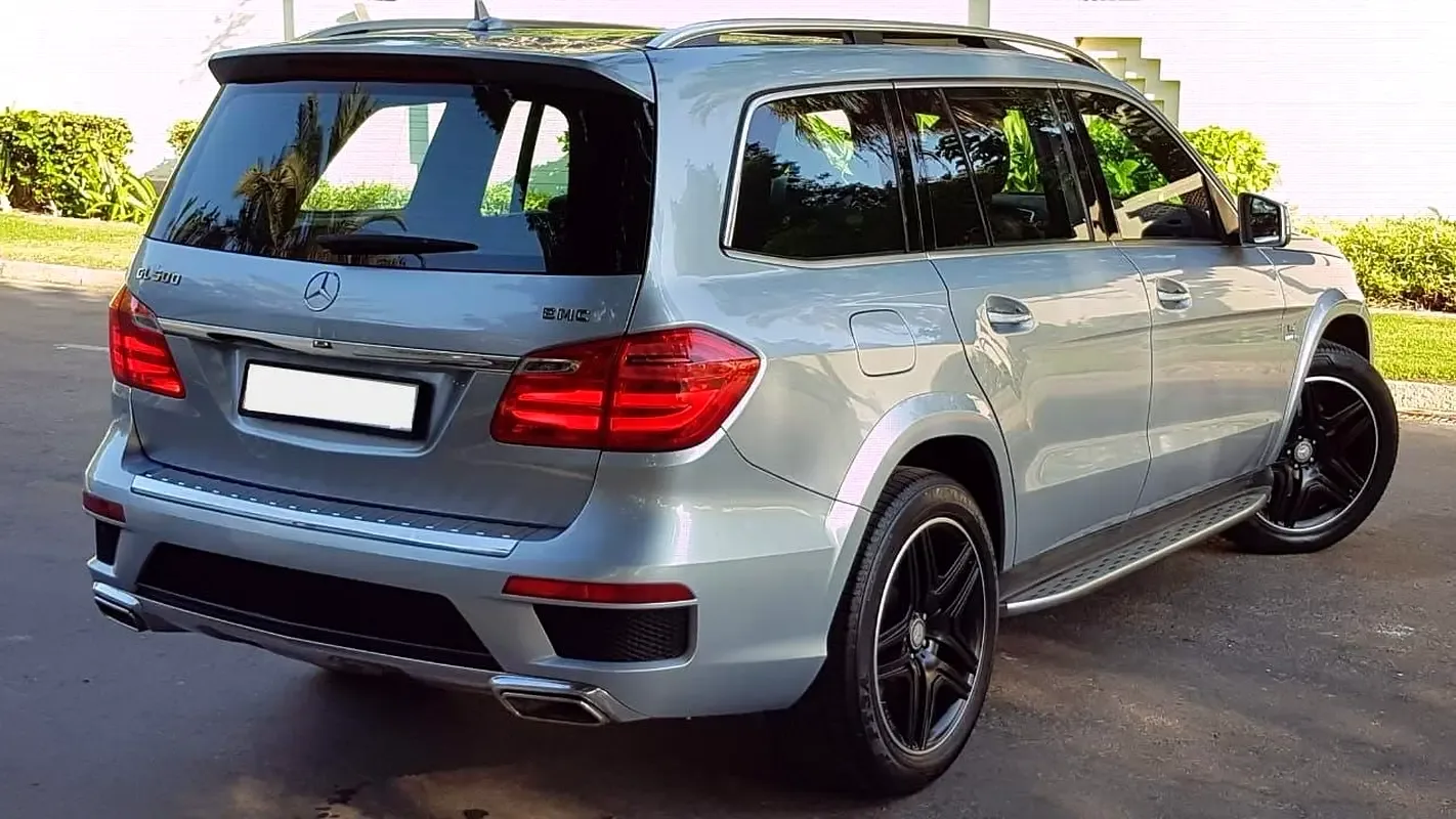Mercedes-Benz GL-Class GL 500 BlueEfficiency 7G-Tronic Plus 4Matic (435 حصان) - 7