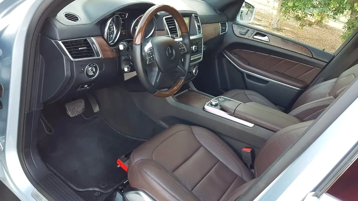 Mercedes-Benz GL-Class GL 500 BlueEfficiency 7G-Tronic Plus 4Matic (435 حصان) - 12