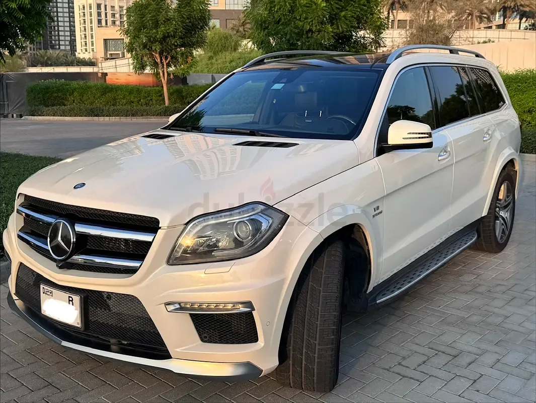 Mercedes-Benz GL-Class GL 63 AMG Speedshift Plus 7G-Tronic 4Matic (557 حصان) - 4