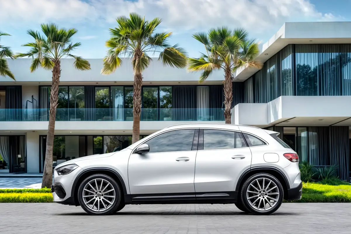 Mercedes-Benz GLA 1.3 AMT (163 حصان) - 2