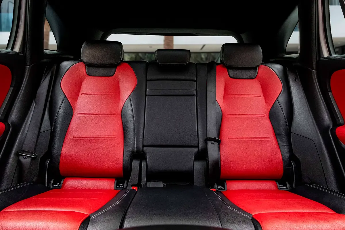 Mercedes-Benz GLA 1.3 AMT (163 حصان) - 13
