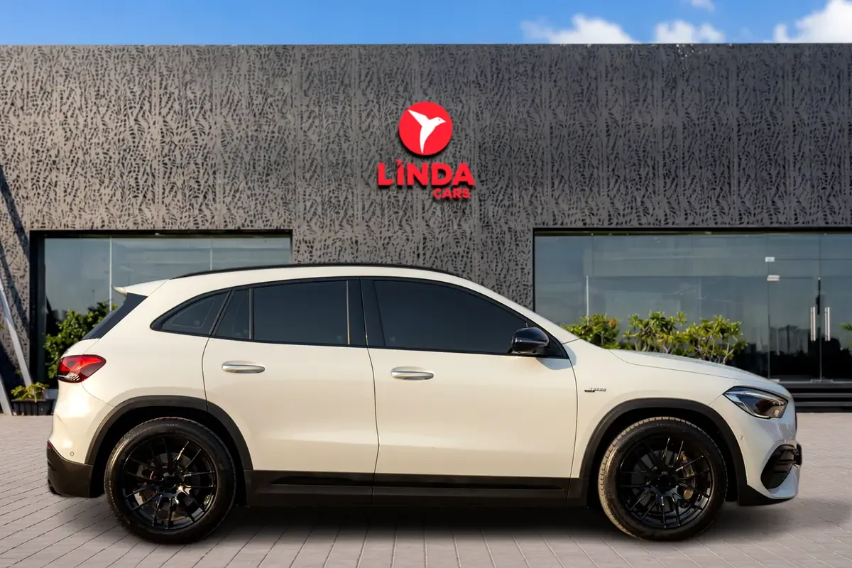 Mercedes-Benz GLA 2.0 (224 hp) gasoline, robot, Four-wheel drive (4WD) - 7