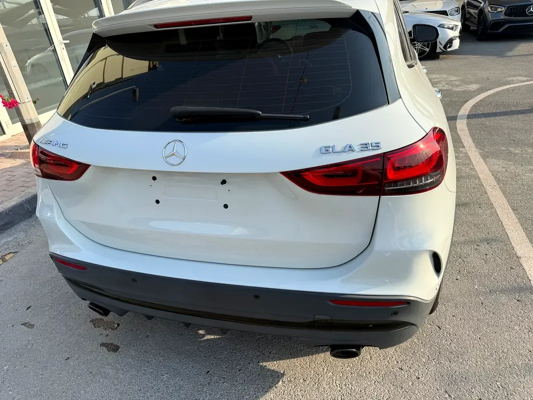 Mercedes-Benz GLA 2.0 (224 hp) gasoline, robot, Four-wheel drive (4WD) - 6
