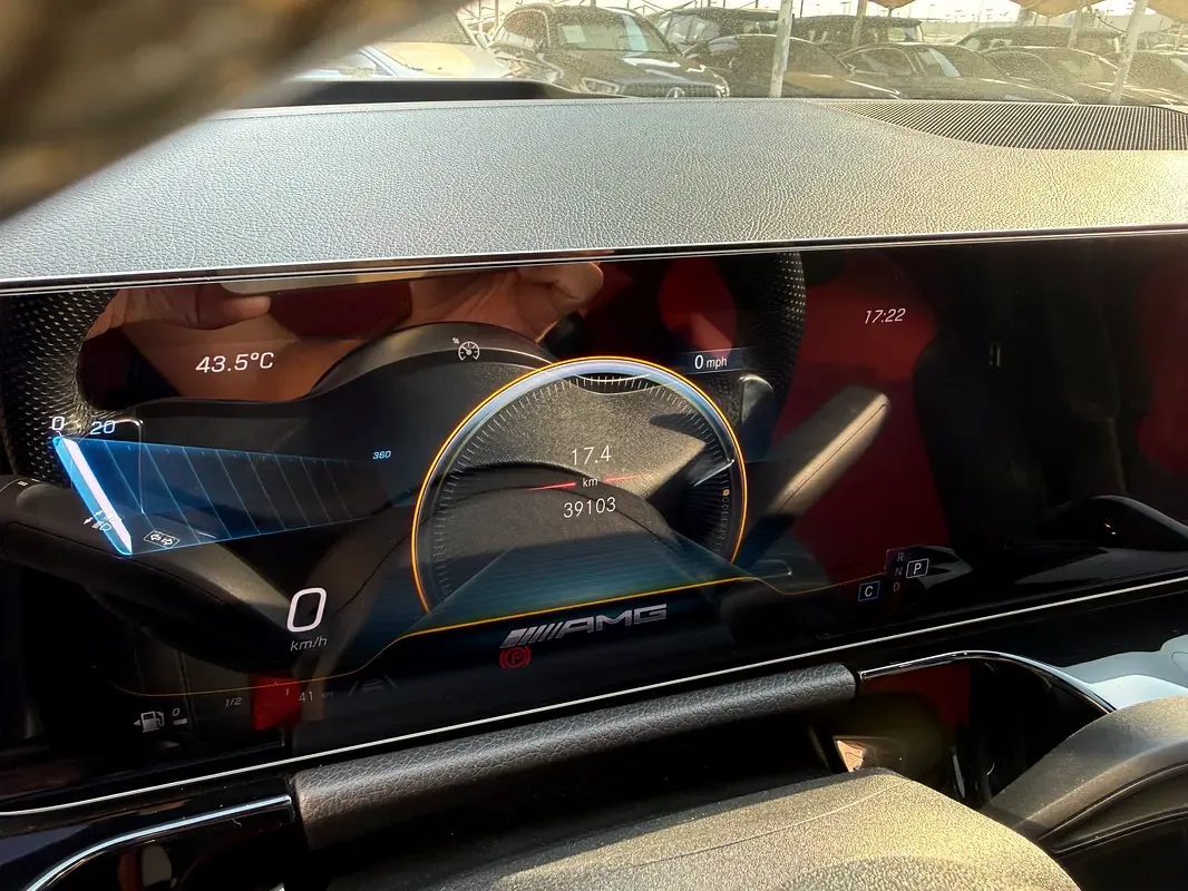 Mercedes-Benz GLA 2.0 (224 hp) gasoline, robot, Four-wheel drive (4WD) - 11