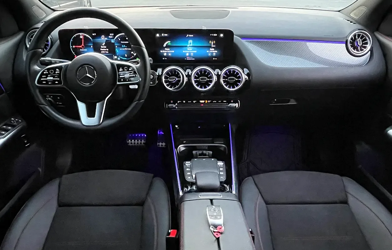 Mercedes-Benz GLA 2.0 (224 hp) gasoline, robot, Four-wheel drive (4WD) - 7