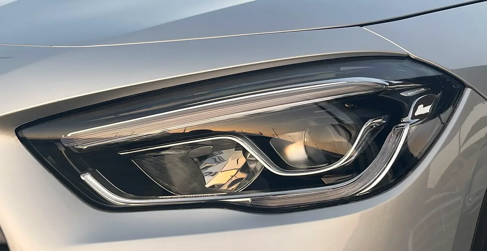 Mercedes-Benz GLA 2.0 (224 hp) gasoline, robot, Four-wheel drive (4WD) - 18