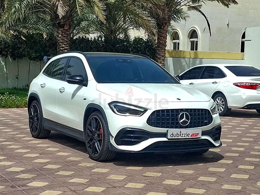 Mercedes-Benz GLA 2.0 (224 hp) gasoline, robot, Four-wheel drive (4WD)
