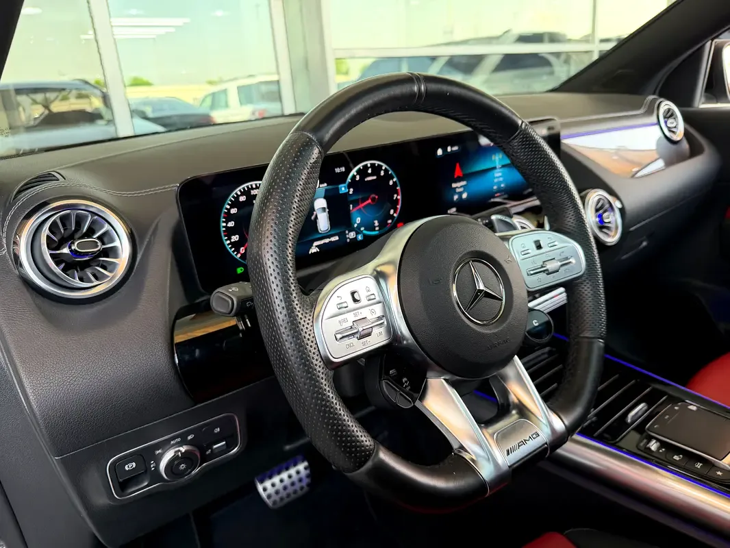 Mercedes-Benz GLA 2.0 (224 حصان) بنزين, robot, Four-wheel drive (4WD) - 13